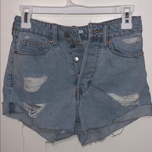 High-waisted light wash denim shorts